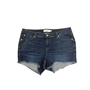 Torrid FIrst at Fit Cut Off Raw Hem Denim Shorts Sz 18 EUC